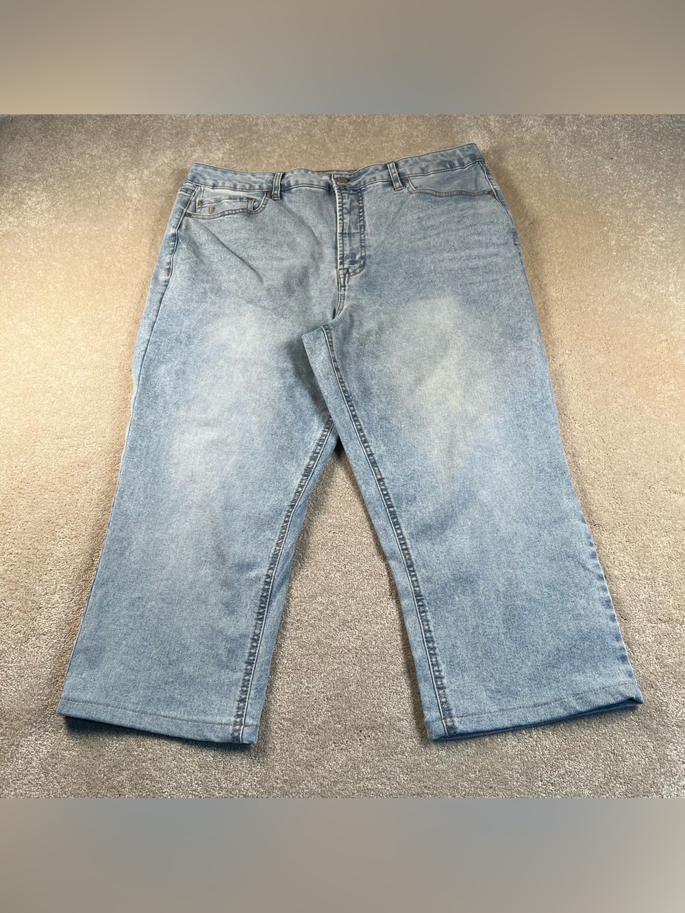 Frye Light Wash Denim Altered‎ Jeans Capri 5 Pocket women's 16